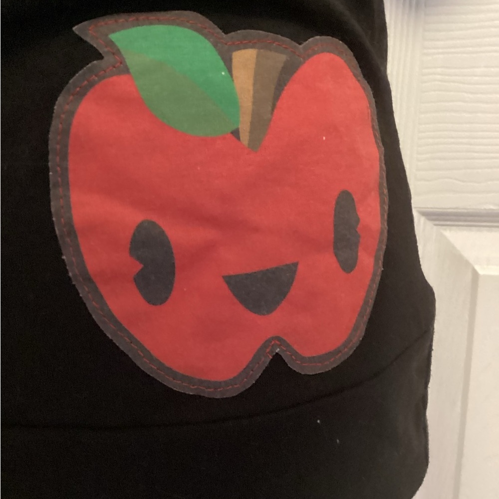 ModCloth Apple Top Size L - Picture 3 of 6